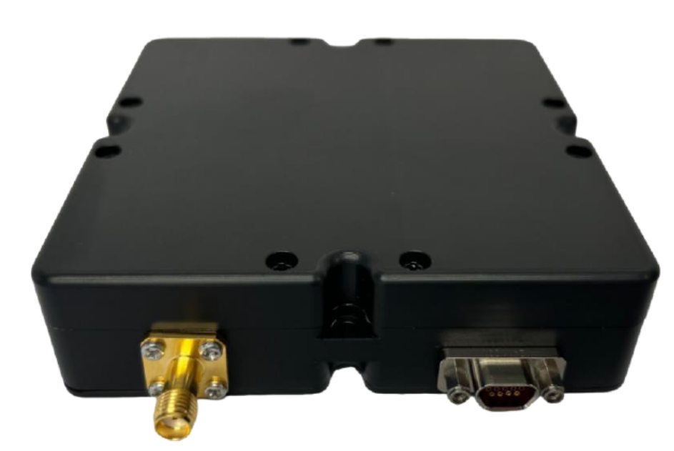 通用巡飞平台抗干扰天线